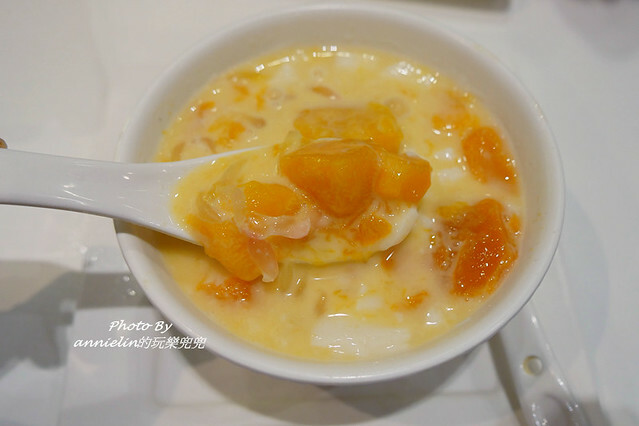 香港◎【香港 四天自由行攻略(day1.)】太銷魂必吃~橋底辣蟹,華仔迷必追~聰嫂甜品,維港遊必搭~張保仔號!