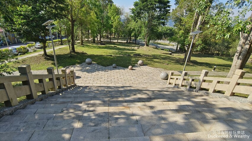 台南市白河區【台南‧關子嶺】「嶺頂公園」充滿歷史記憶的場域│日式建築旅客服務中心∣