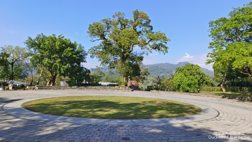 台南市白河區【台南‧關子嶺】「嶺頂公園」充滿歷史記憶的場域│日式建築旅客服務中心∣