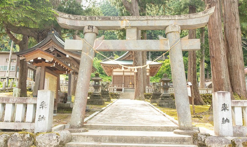 日本【日本世界遺產之九-富山旅遊】世界遺產五箇山相倉合掌造聚落景點.米其林飯店五箇山合掌の宿庄七.三笑樂酒