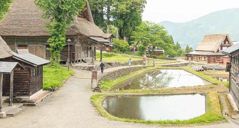 日本【日本世界遺產之九-富山旅遊】世界遺產五箇山相倉合掌造聚落景點.米其林飯店五箇山合掌の宿庄七.三笑樂酒