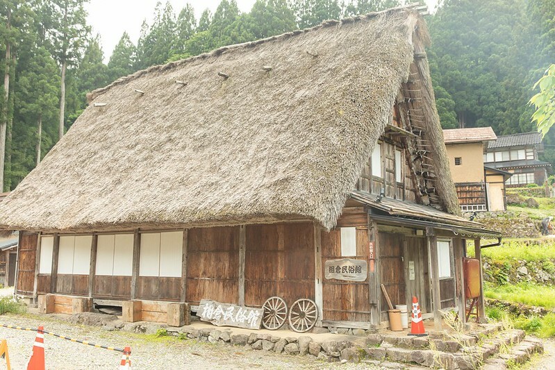 日本【日本世界遺產之九-富山旅遊】世界遺產五箇山相倉合掌造聚落景點.米其林飯店五箇山合掌の宿庄七.三笑樂酒