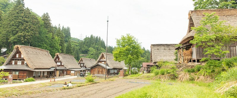 日本【日本世界遺產之九-富山旅遊】世界遺產五箇山相倉合掌造聚落景點.米其林飯店五箇山合掌の宿庄七.三笑樂酒