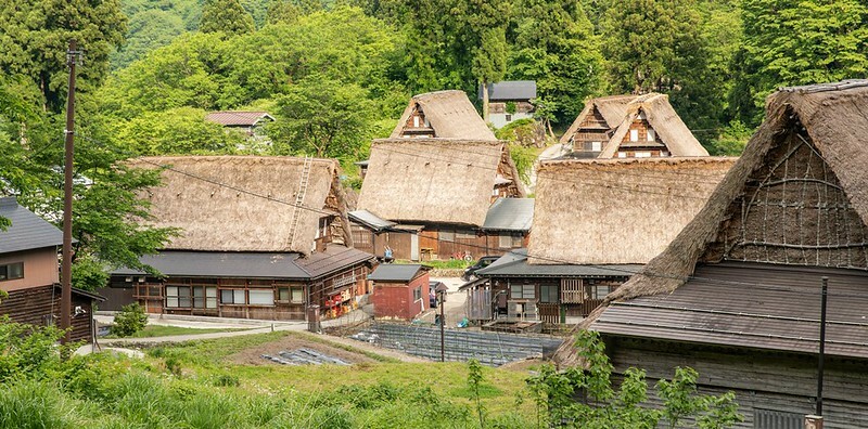 日本【日本世界遺產之九-富山旅遊】世界遺產五箇山相倉合掌造聚落景點.米其林飯店五箇山合掌の宿庄七.三笑樂酒