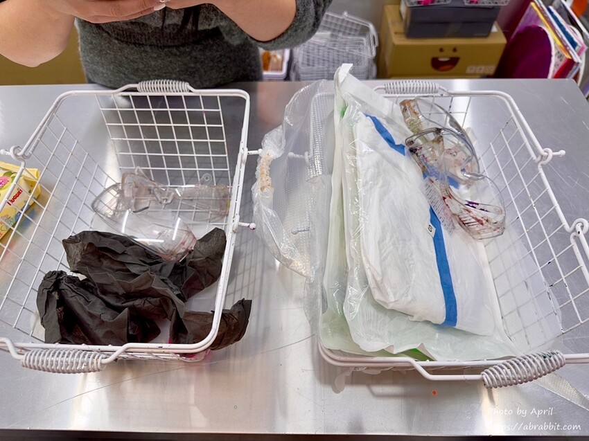 台中市西區嗨畫-竟然連天花板和牆壁都可以畫！適合親子同樂、約會的好選擇