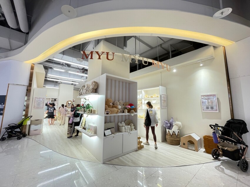 桃園市中壢區【桃園景點推薦】2024大江購物中心週年慶開跑囉！輕鬆享優惠~饗美食~想購物~讓你越逛越意猶未盡! 全年停車