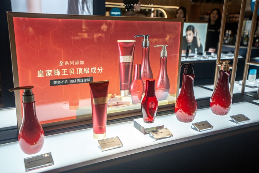 桃園市中壢區【桃園景點推薦】2024大江購物中心週年慶開跑囉！輕鬆享優惠~饗美食~想購物~讓你越逛越意猶未盡! 全年停車