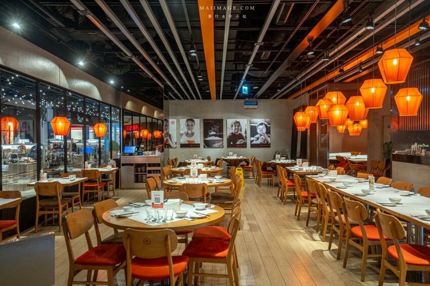 桃園市中壢區【桃園景點推薦】2024大江購物中心週年慶開跑囉！輕鬆享優惠~饗美食~想購物~讓你越逛越意猶未盡! 全年停車