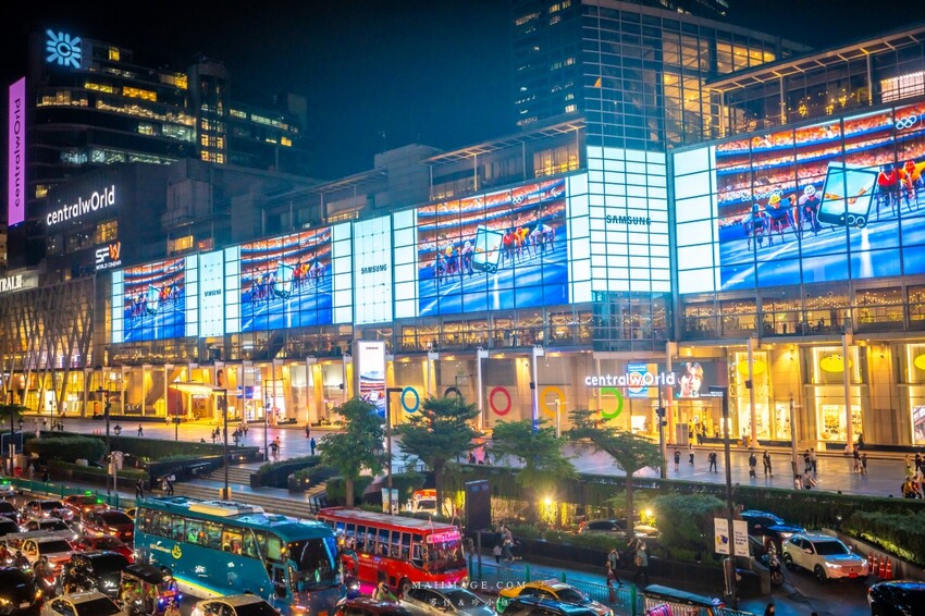 泰國【泰國曼谷住宿推薦】MOXY BANGKOK RATCHAPRASONG ～晚餐篇！CRAFTED COCKTAILS越晚越開心，曼谷夜生活就是