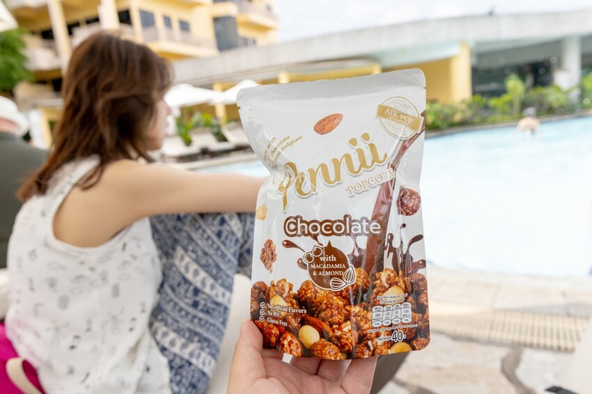 泰國泰國伴手禮推薦｜Pennii Popcorn～曼谷才吃得到冬蔭功口味爆米花，竟然整隻蝦在裡面！榴槤與鹹蛋黃口味也很