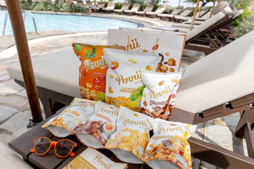 泰國泰國伴手禮推薦｜Pennii Popcorn～曼谷才吃得到冬蔭功口味爆米花，竟然整隻蝦在裡面！榴槤與鹹蛋黃口味也很