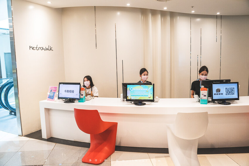 桃園市中壢區【桃園景點推薦】2024大江購物中心週年慶開跑囉！輕鬆享優惠~饗美食~想購物~讓你越逛越意猶未盡! 全年停車