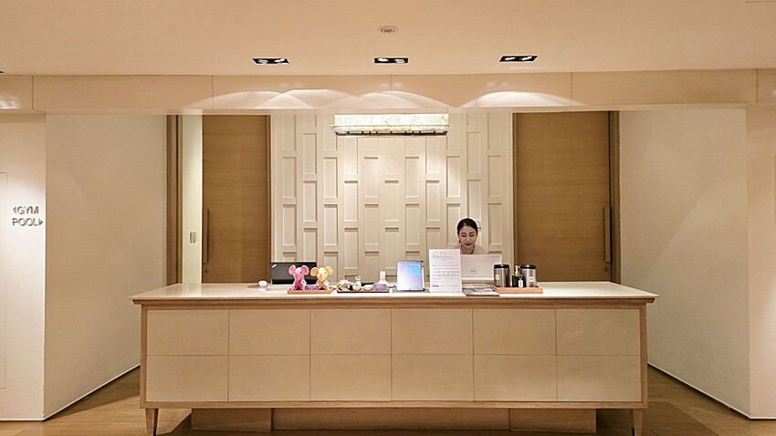 泰國泰國曼谷住宿推薦｜Grand Hyatt Erawan Bangkok 曼谷愛侶灣君悅酒店，旁邊就是曼谷四面佛、Erawan Bangkok