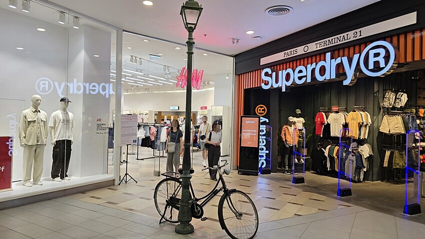 泰國曼谷Terminal 21 Asok,曼谷最好買最好逛的航站主題購物中心,美食、購物、美妝、玩樂一次達陣!!