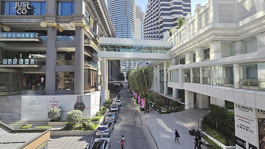 曼谷必逛四面佛商場Erawan Bangkok，集結米其林美食、時尚美容、Karmakamet香氛(近BTS Chit Lom 奇隆站)