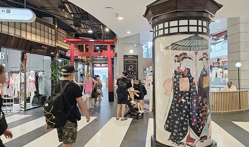 泰國曼谷Terminal 21 Asok,曼谷最好買最好逛的航站主題購物中心,美食、購物、美妝、玩樂一次達陣!!