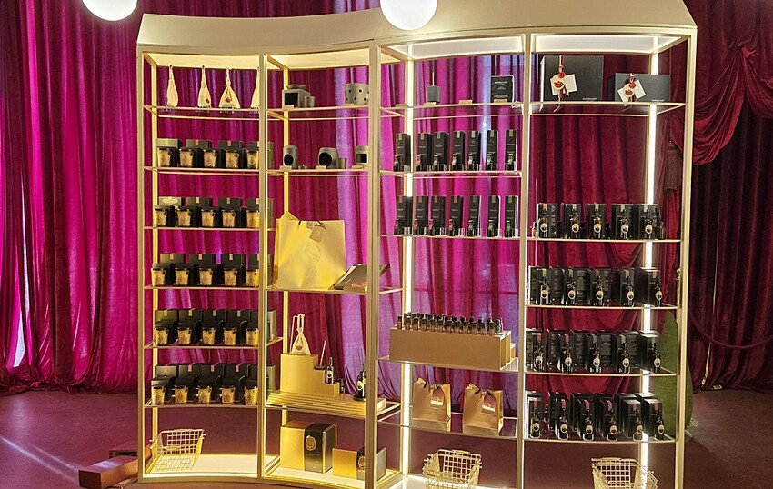 曼谷必逛四面佛商場Erawan Bangkok，集結米其林美食、時尚美容、Karmakamet香氛(近BTS Chit Lom 奇隆站)