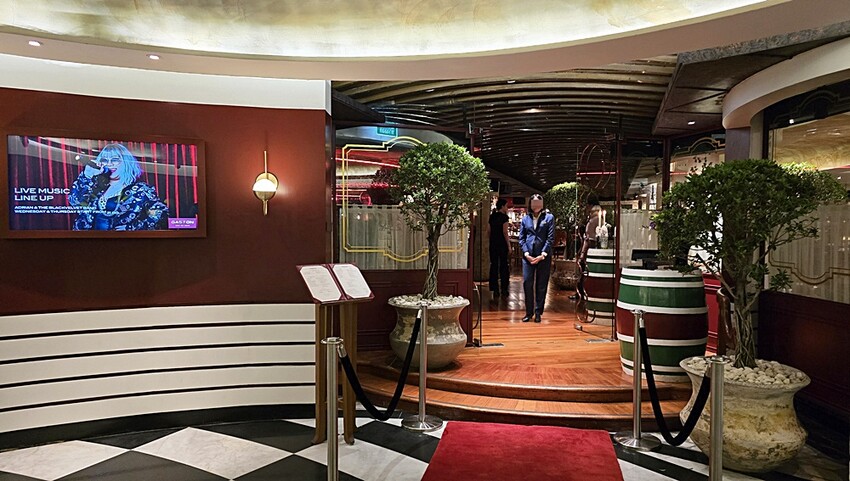 泰國泰國曼谷住宿推薦｜Grand Hyatt Erawan Bangkok 曼谷愛侶灣君悅酒店，旁邊就是曼谷四面佛、Erawan Bangkok