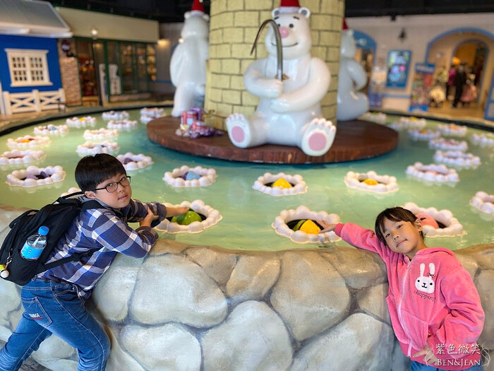 台中市南區【寶熊漁樂碼頭】全台最大巨無霸旋轉釣魚機！魚拓DIY、釣魚故事館、海洋教育～超有趣