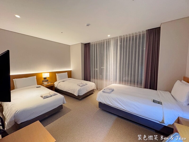 韓國【首爾東大門相鐵喜普樂吉飯店】門口地鐵站4號出口、KAL機場巴士停靠站，近DDP、Good Morning City、東大門