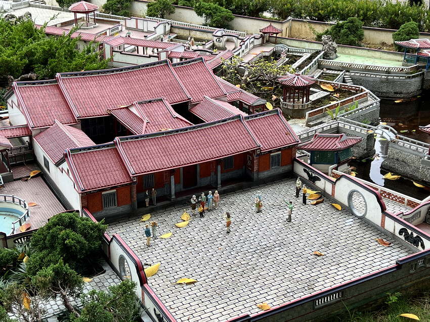 桃園市龍潭區【小人國主題樂園】必玩設施、交通資訊、門票優惠及遊玩攻略總整理！