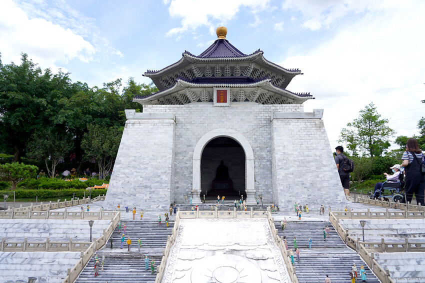 桃園市龍潭區【小人國主題樂園】必玩設施、交通資訊、門票優惠及遊玩攻略總整理！