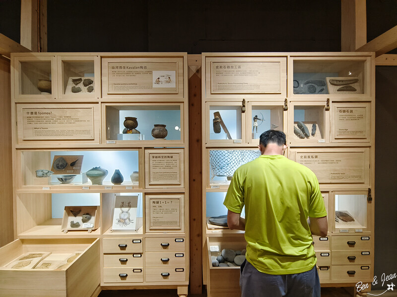 宜蘭縣頭城鎮【兒童考古探索廳】50 元就能在蘭陽博物館挖沙當考古學家！6歲以下免費玩