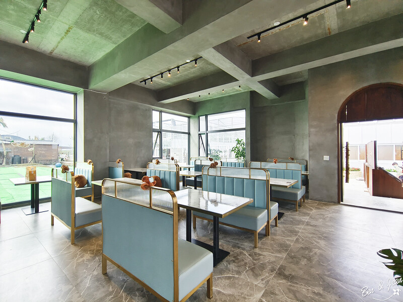 宜蘭縣壯圍鄉【蘭陽動植物王國】全台首座袋鼠公園、鵜鶘飛行餵食秀、超可愛泰迪羊、食蟻獸、樹懶、狐獴，門票、動物介紹