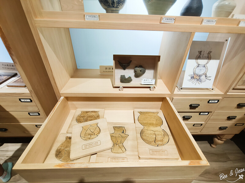 宜蘭縣頭城鎮【兒童考古探索廳】50 元就能在蘭陽博物館挖沙當考古學家！6歲以下免費玩