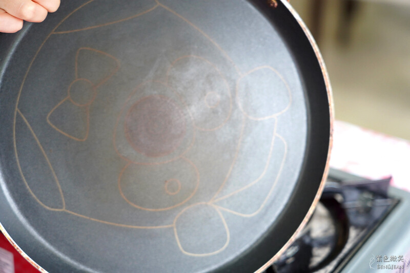 台北市內湖區【東林草莓園】台北內湖草莓季，草莓果醬鬆餅DIY、賞蜂趣，順遊白石湖吊橋及碧山巖