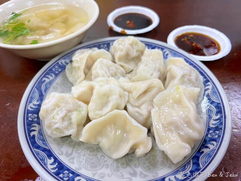 台北市北投區北投免費景點【硫磺谷泡腳池】硫磺谷地熱景觀區享受暖呼呼的白磺溫泉,還可以欣賞火山地熱景觀