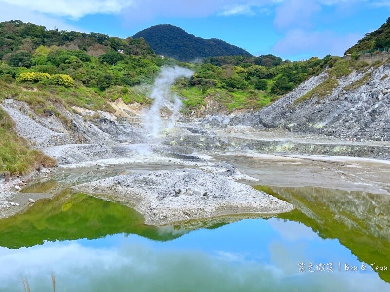 台北市北投區北投免費景點【硫磺谷泡腳池】硫磺谷地熱景觀區享受暖呼呼的白磺溫泉,還可以欣賞火山地熱景觀