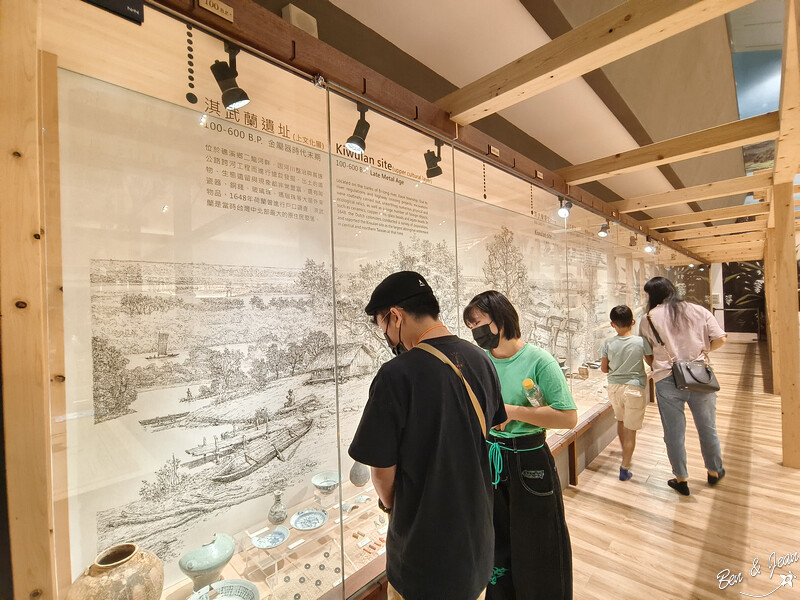 宜蘭縣頭城鎮【兒童考古探索廳】50 元就能在蘭陽博物館挖沙當考古學家！6歲以下免費玩
