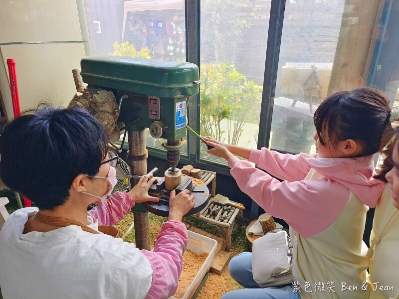 宜蘭縣壯圍鄉【蘭陽動植物王國】全台首座袋鼠公園、鵜鶘飛行餵食秀、超可愛泰迪羊、食蟻獸、樹懶、狐獴，門票、動物介紹