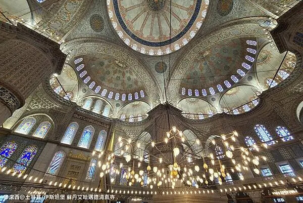 土耳其/伊斯坦堡 蘇丹艾哈邁德清真寺