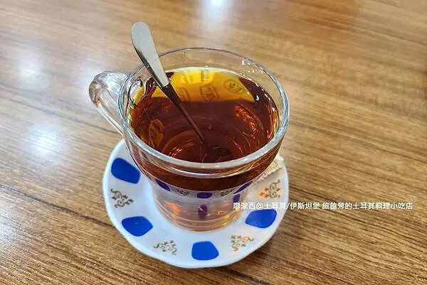 土耳其/伊斯坦堡 NU HOTEL旁的土耳其料理小吃店