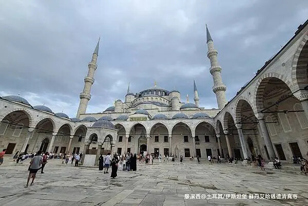土耳其/伊斯坦堡 蘇丹艾哈邁德清真寺