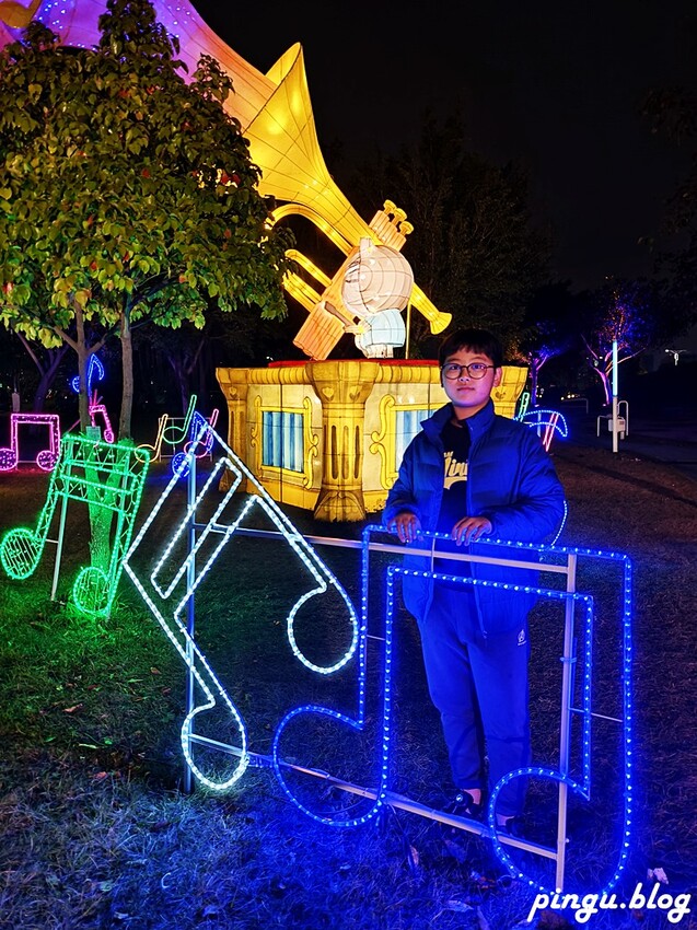 台中市西屯區2025中臺灣元宵燈會｜臺中市教育局燈區 「蛇畫故事」光影交織的奇幻藝想之旅