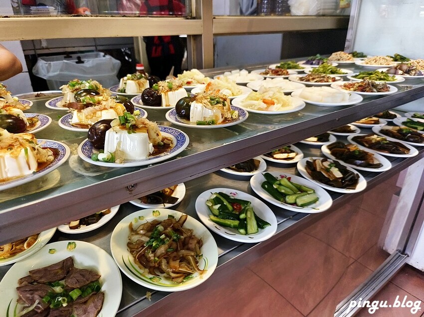 苗栗縣三義鄉2024三義木雕藝術節|苗栗三義景點一日遊 三義鴨箱寶X山板樵臉譜文化生活館X福堂餅行