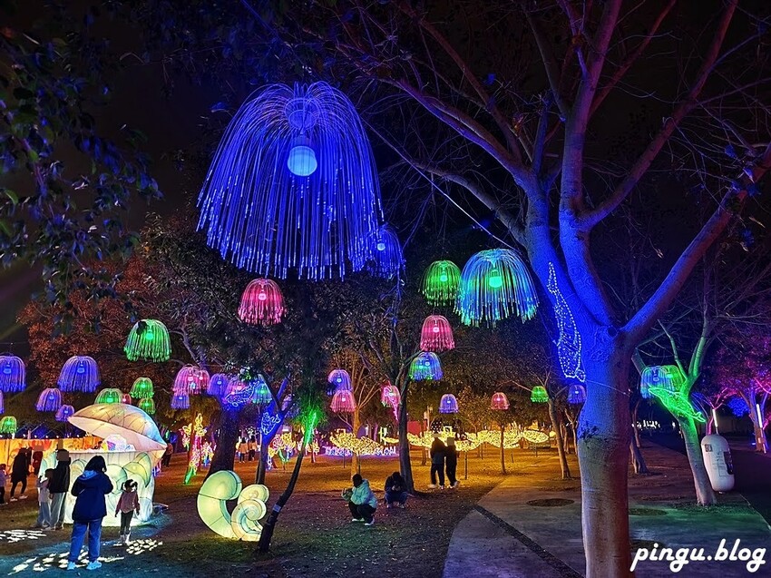 台中市西屯區2025中臺灣元宵燈會｜臺中市教育局燈區 「蛇畫故事」光影交織的奇幻藝想之旅