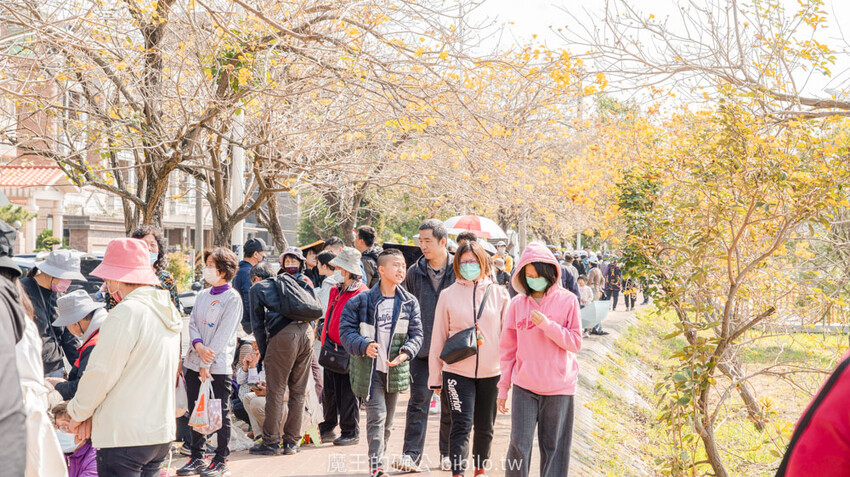 嘉義市東區嘉義潮風鈴音樂市集 八掌溪右岸堤防熱鬧展開