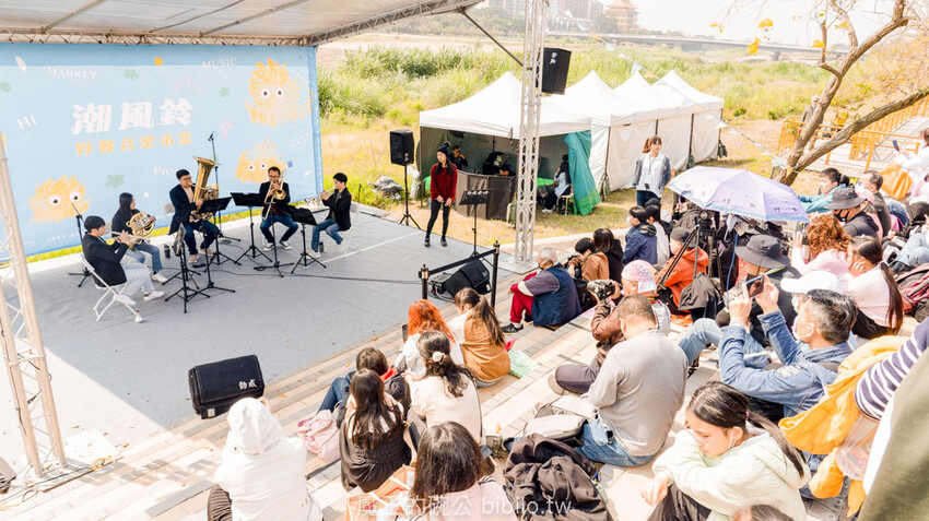 嘉義市東區嘉義潮風鈴音樂市集 八掌溪右岸堤防熱鬧展開