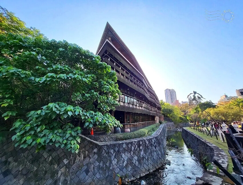 台北市北投區大年初一北投溫泉鄉漫步:【地熱谷公園】,療癒淨手礦泉湯、溫泉蛋體驗