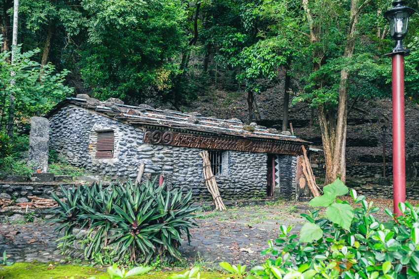 屏東縣來義鄉走讀二峰圳 x 排灣族文化與百年水利技術的交融 | 手作排灣族傳統點心好美味!