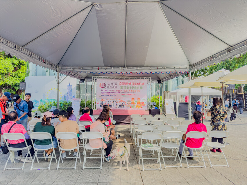 高雄市左營區蓮池潭觀光商圈  x 商圈漫伴拍走讀活動 | 龍虎塔下尋幽訪勝，攝影x美食x文化之