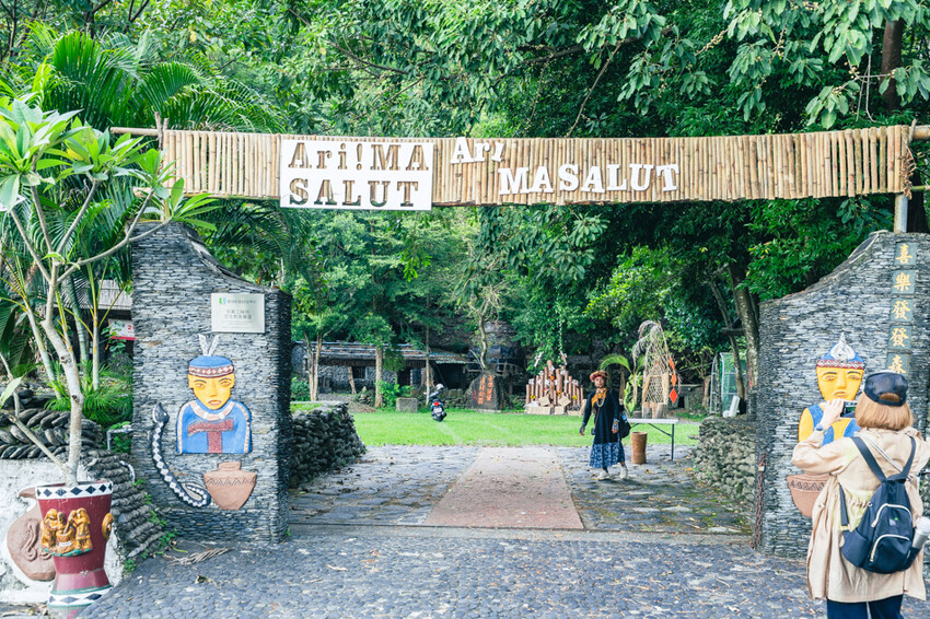 屏東縣來義鄉走讀二峰圳 x 排灣族文化與百年水利技術的交融 | 手作排灣族傳統點心好美味!