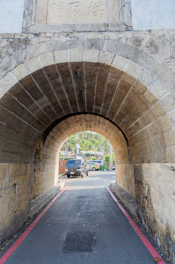 高雄市左營區蓮池潭觀光商圈  x 商圈漫伴拍走讀活動 | 龍虎塔下尋幽訪勝，攝影x美食x文化之