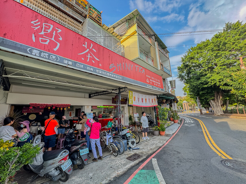 高雄市左營區蓮池潭觀光商圈  x 商圈漫伴拍走讀活動 | 龍虎塔下尋幽訪勝，攝影x美食x文化之