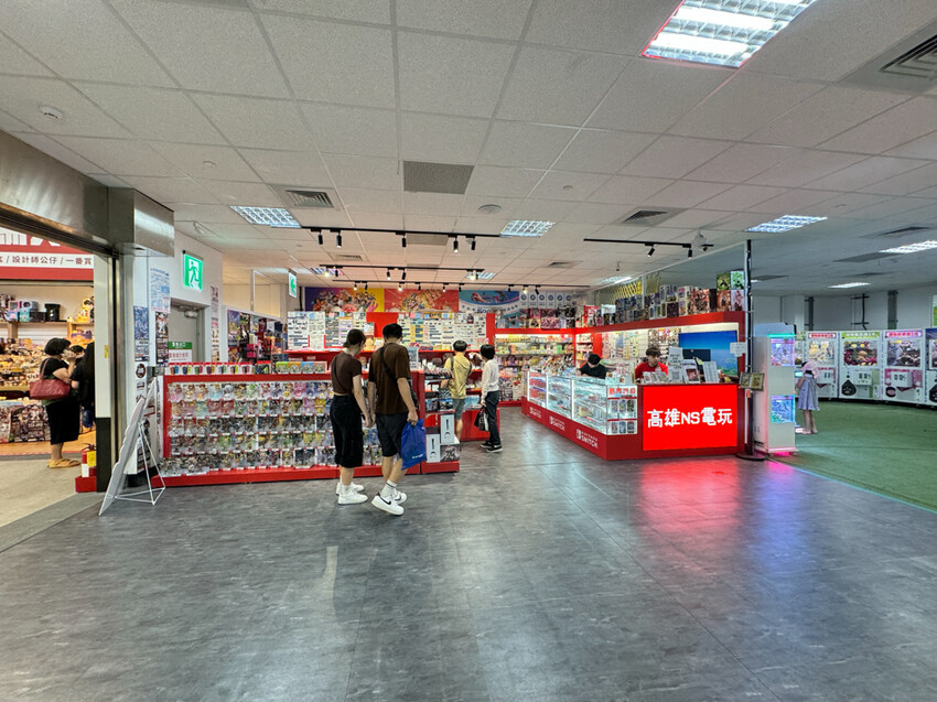 高雄NS電玩地下街店 – Switch玩家的天堂