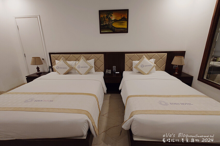 【越南旅遊】Eden Ocean View Đà Nẵng 峴港伊甸海景飯店，飯店對面就是美溪沙灘，房間簡潔乾淨住著舒適，打開窗簾就可以看到大海、夕陽景色還有比基尼唷!。越南住宿